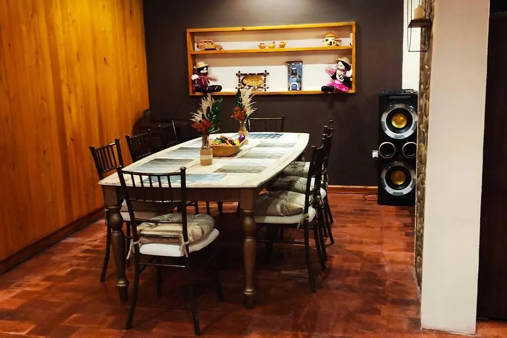 Encantadora Quinta Con Jacuzzi Y Turco Para 5 Huespedes Cerca Del Centro Historico Cuenca Сasa de vacaciones