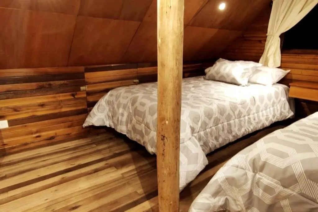 Сasa de vacaciones Encantadora Quinta Con Jacuzzi Y Turco Para 5 Huespedes Cerca Del Centro Historico Cuenca
