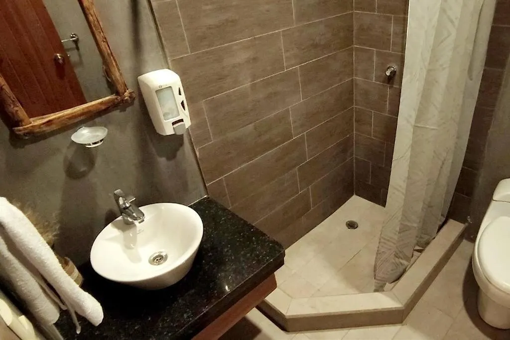 Encantadora Quinta Con Jacuzzi Y Turco Para 5 Huespedes Cerca Del Centro Historico Cuenca Сasa de vacaciones