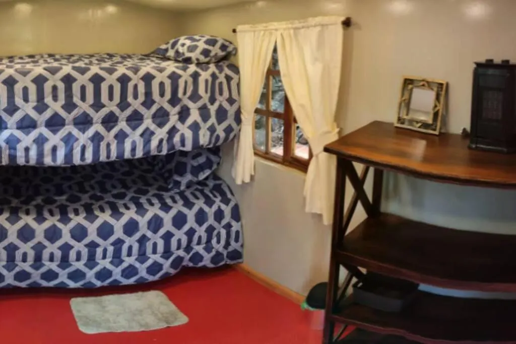Encantadora Quinta Con Jacuzzi Y Turco Para 5 Huespedes Cerca Del Centro Historico Cuenca