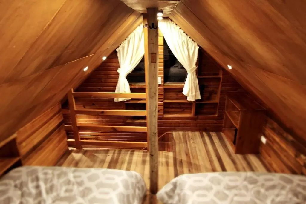 Сasa de vacaciones Encantadora Quinta Con Jacuzzi Y Turco Para 5 Huespedes Cerca Del Centro Historico Cuenca